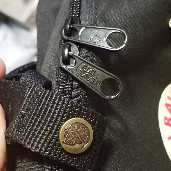 Fjallraven Kanken Backpack Black 16L Classic - Picture 6 of 6